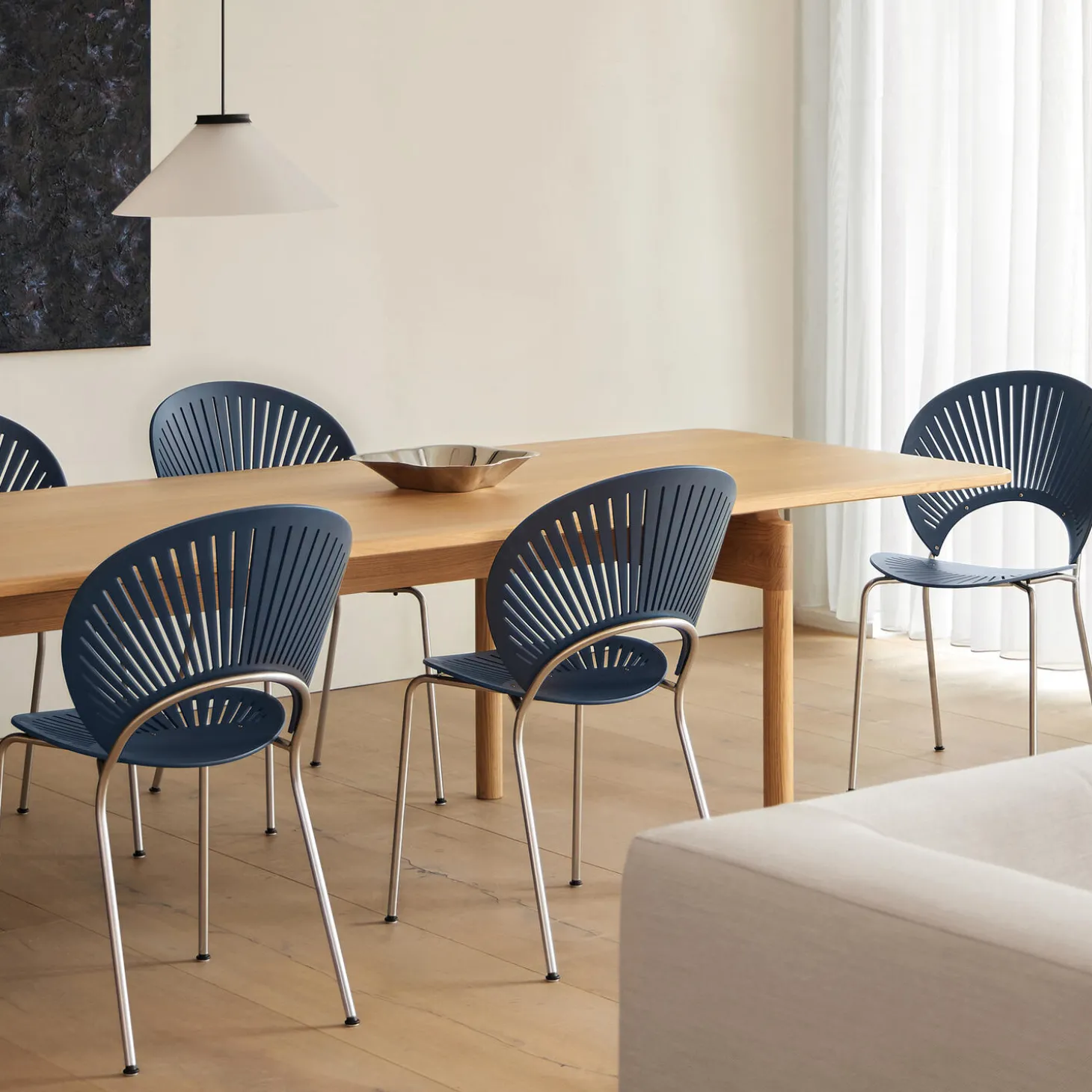 4510 Delphi sofa, Steelcut Trio 213/aluminium