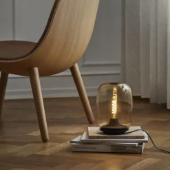 Acorn bordlampe, amber