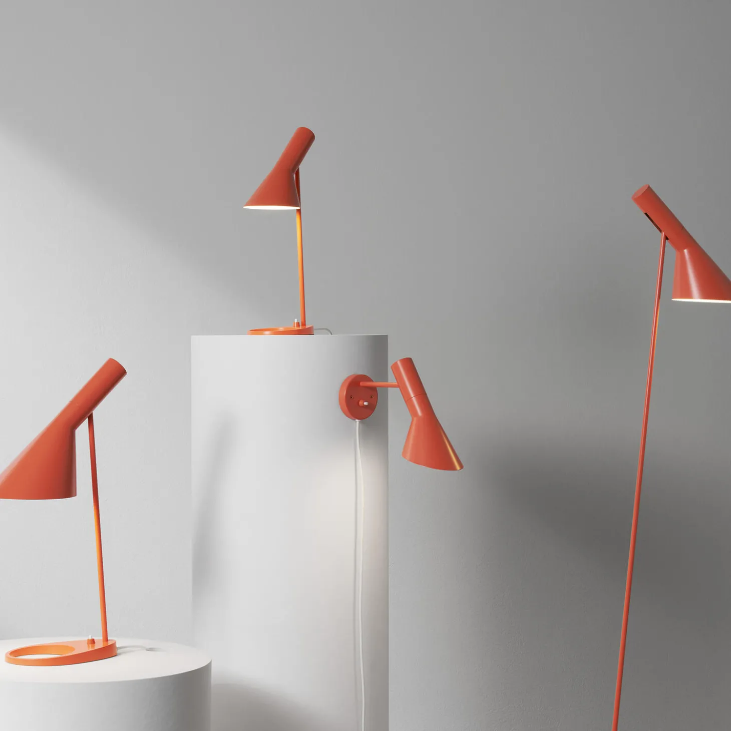 AJ gulvlampe, electric orange