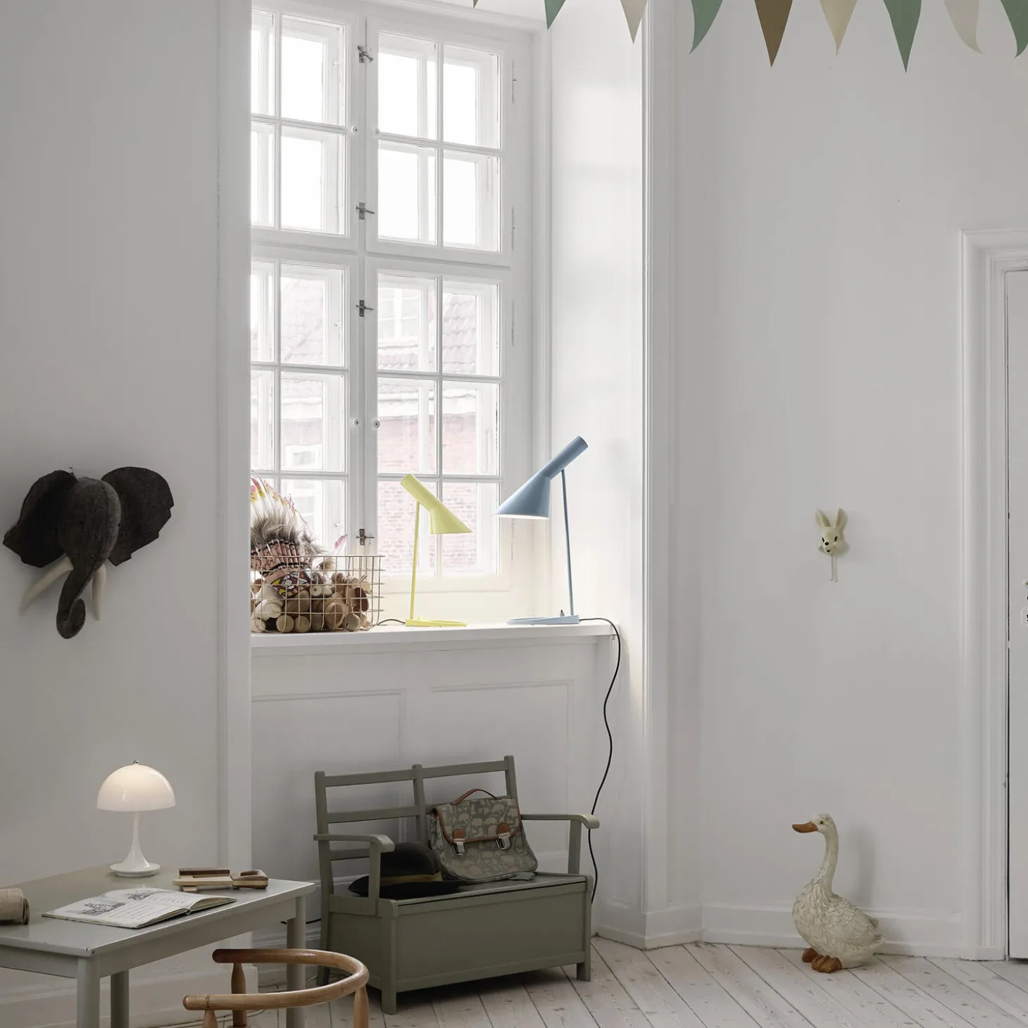 AJ Mini bordlampe, soft lemon