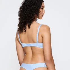 Amourette W, ice