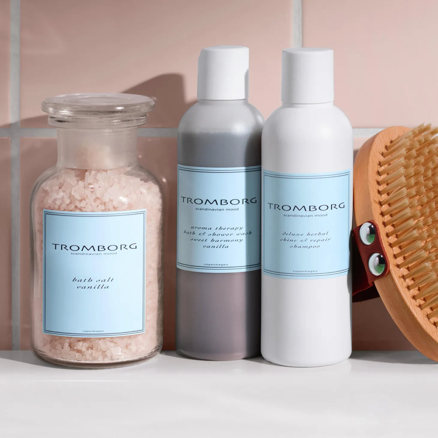 Aroma Therapy Bath & Shower Wash Sweet Harmony Vanilla