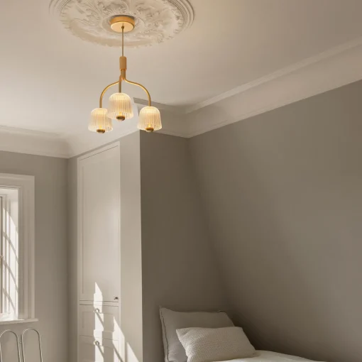 Asteea 3 Chandelier