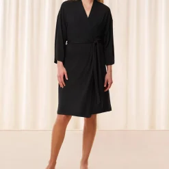 Aura Spotlight Robe, black
