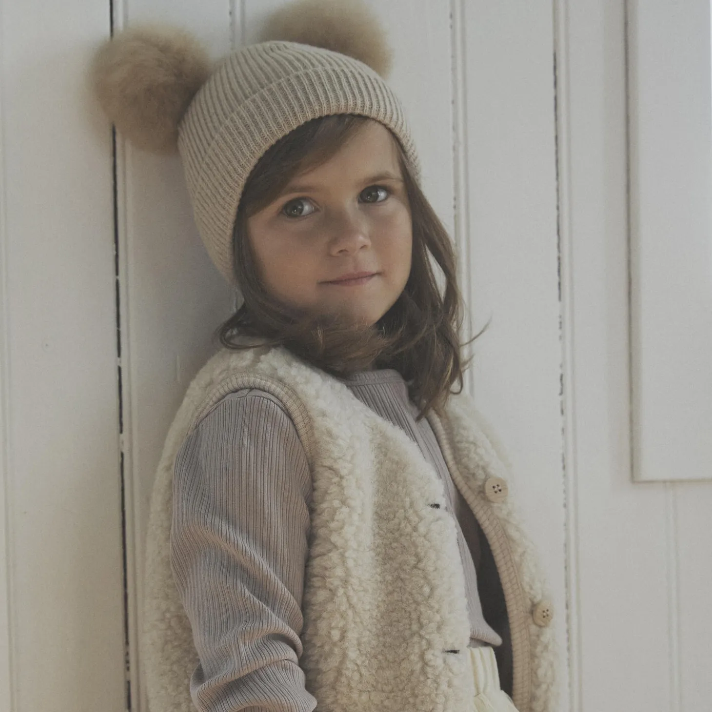 Beanie Wool Knit Pompoms, camel melange