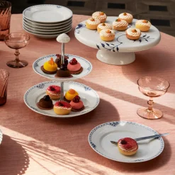 Blå Mega Riflet fad på fod 29,5 cm