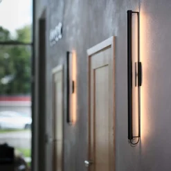 Bloomsbury Wall Lamp Hardwired, black