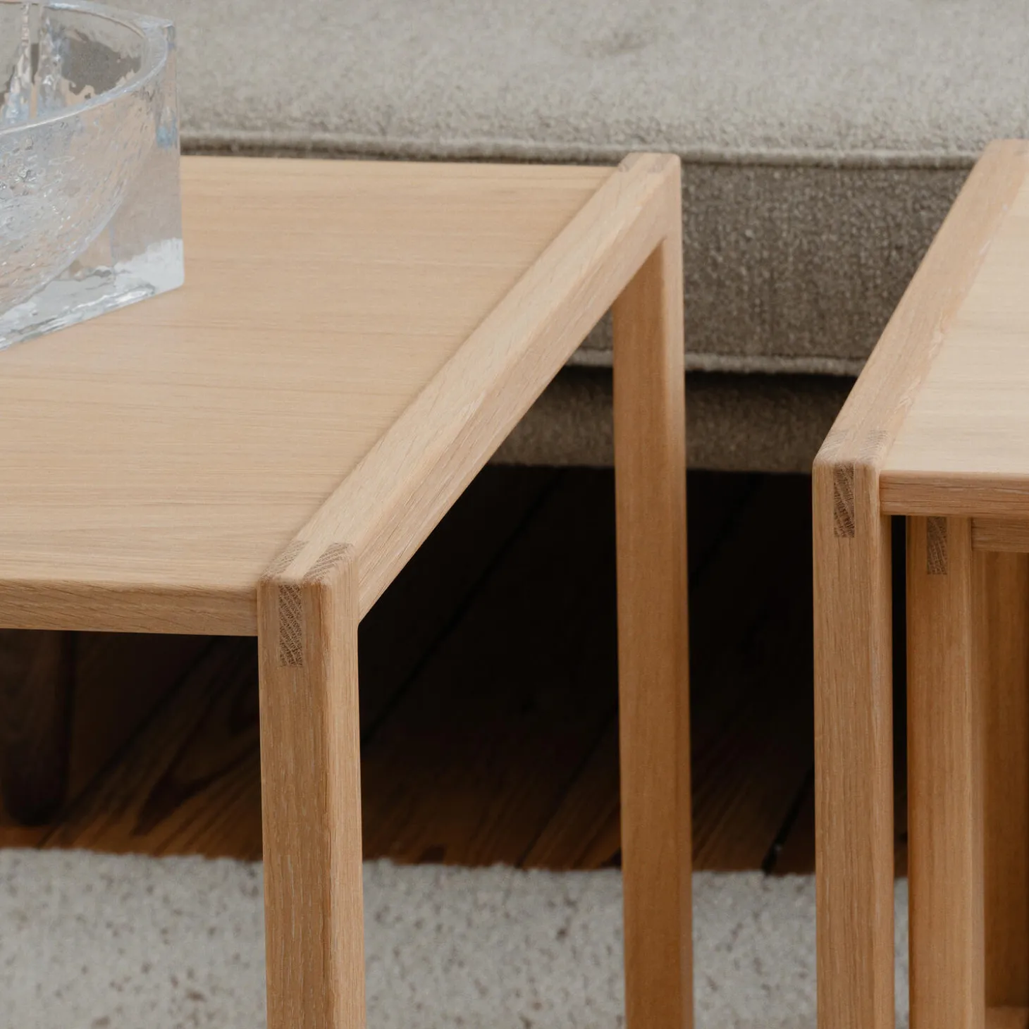 BM375 Nesting Tables, light oiled oak