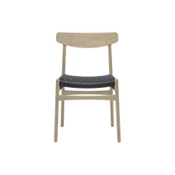 CH23 spisebordsstol, sæbebehandlet eg/sort