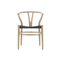 CH24 Y-stolen spisebordsstol, sæbebehandlet eg/sort