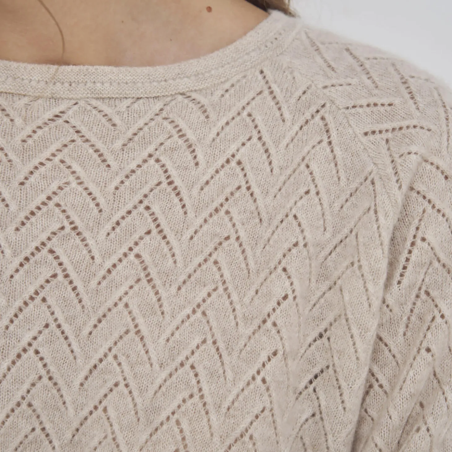 Chuck Sweater, wheat