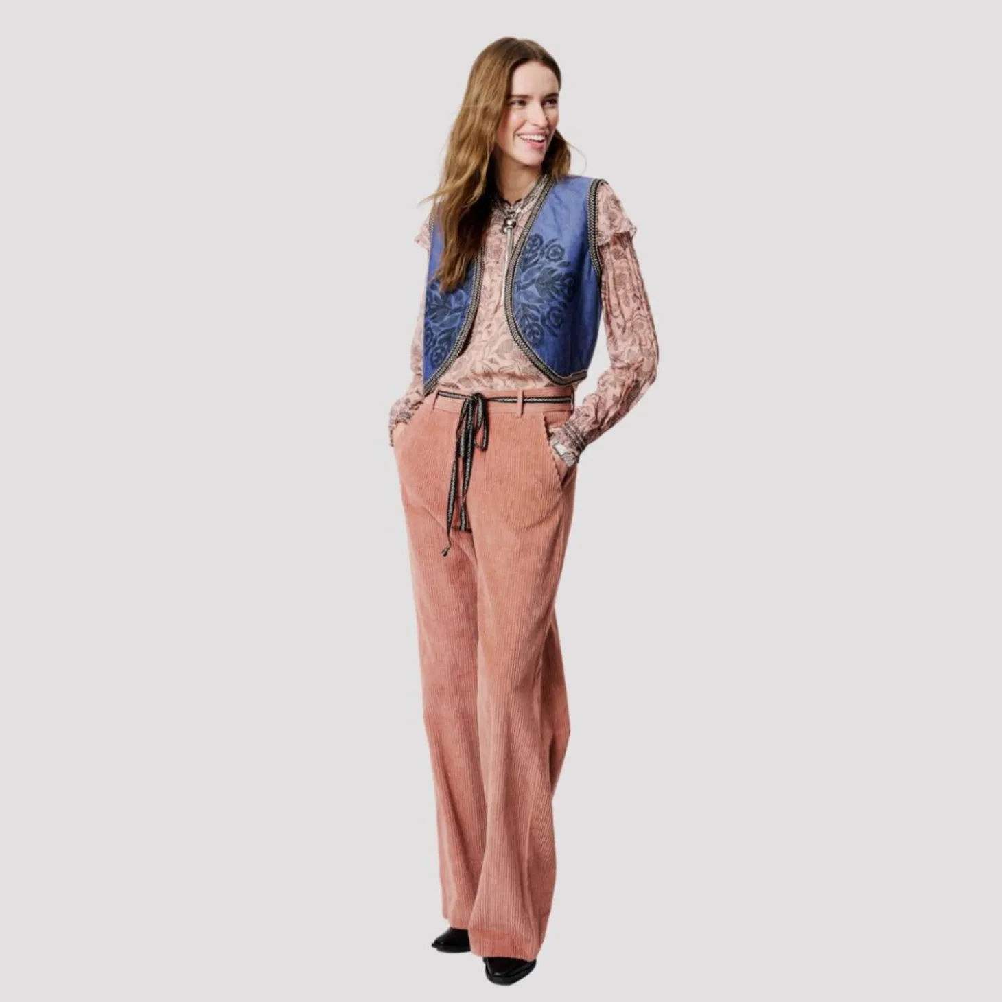 Claire Pants, mahogany rose
