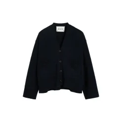 Cora, black blue