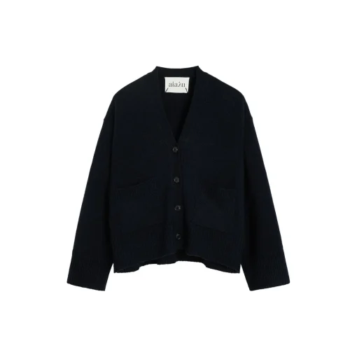Cora, black blue