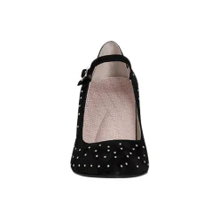 Daya, studs black