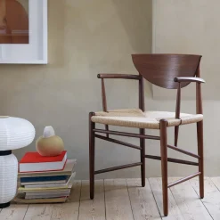 Drawn HM4 spisebordsstol, olieret valnød