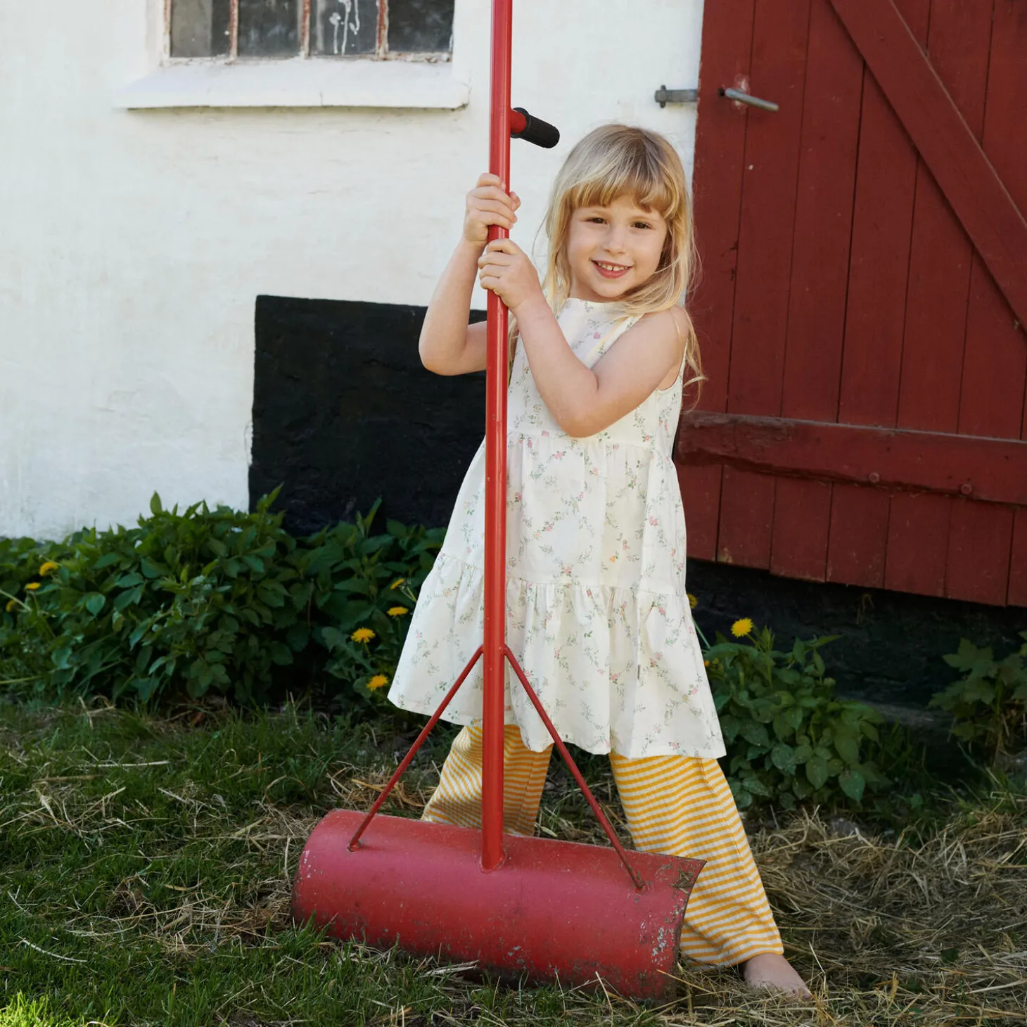 Dress Luise, 9426 ivory cheked flowers