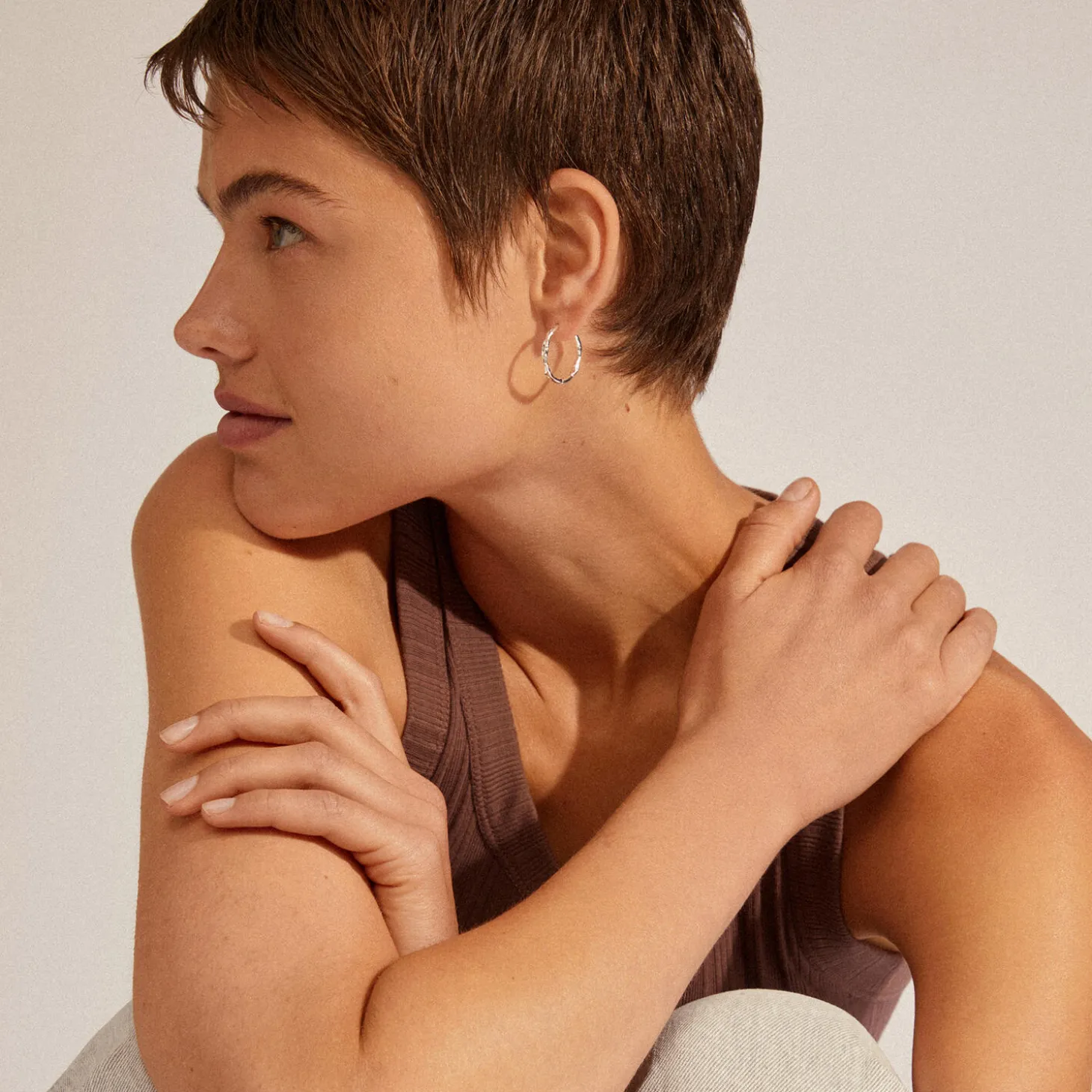 EDDY recycled organiske store hoops, sølvbelagt