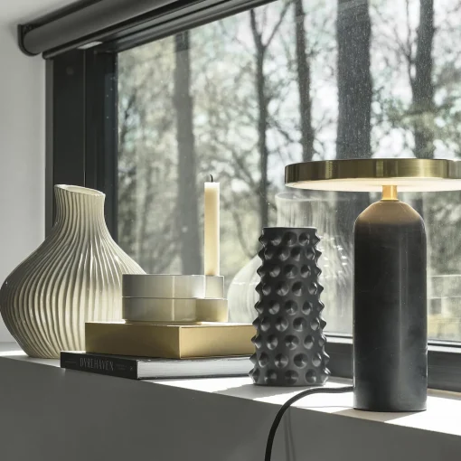 Eik vase M, creme