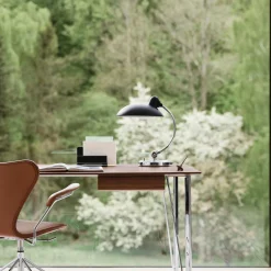 FH3605™ skrivebord med skuffe, walnut/chrome