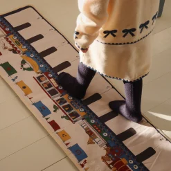 Floor Piano