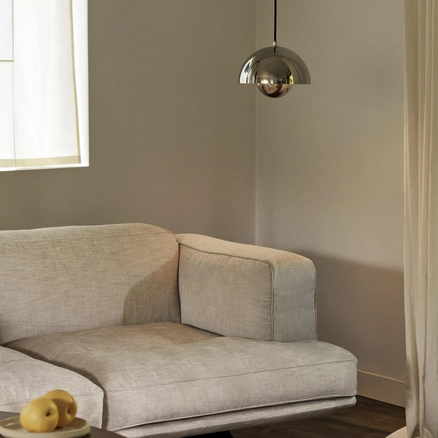 Flowerpot VP1 Pendant, chrome-plated