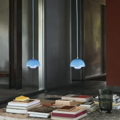 Flowerpot VP10 Pendant, swim blue