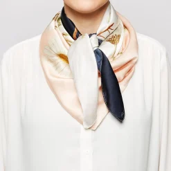 Four Square Daisy Silketørklæde