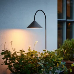 Grasp Garden Spear, matt black