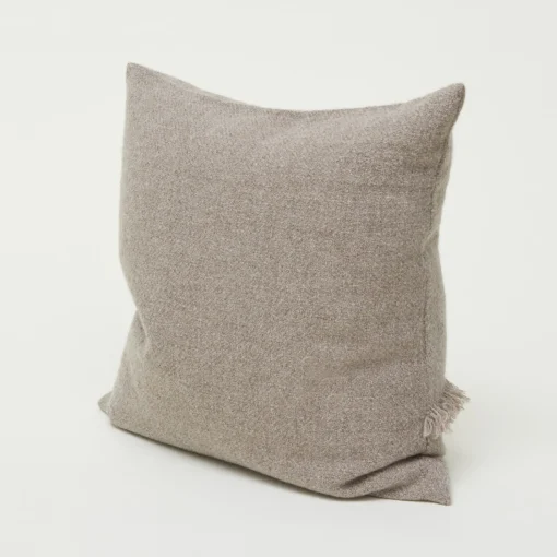 Hayaden Pillow, pure soil