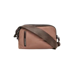 Hunter Crossover, beaver