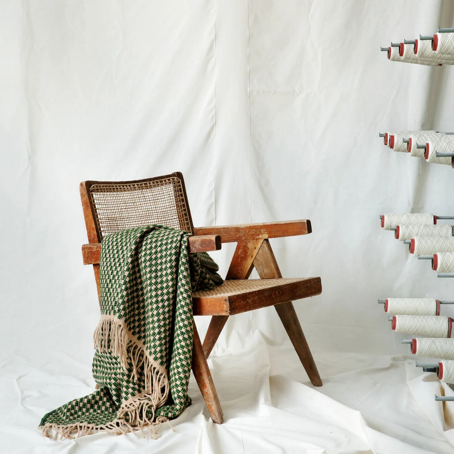 ISAK Throw, green meadow