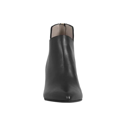 Ivy, black