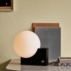 Journey SHY1 bord- og væglampe, black