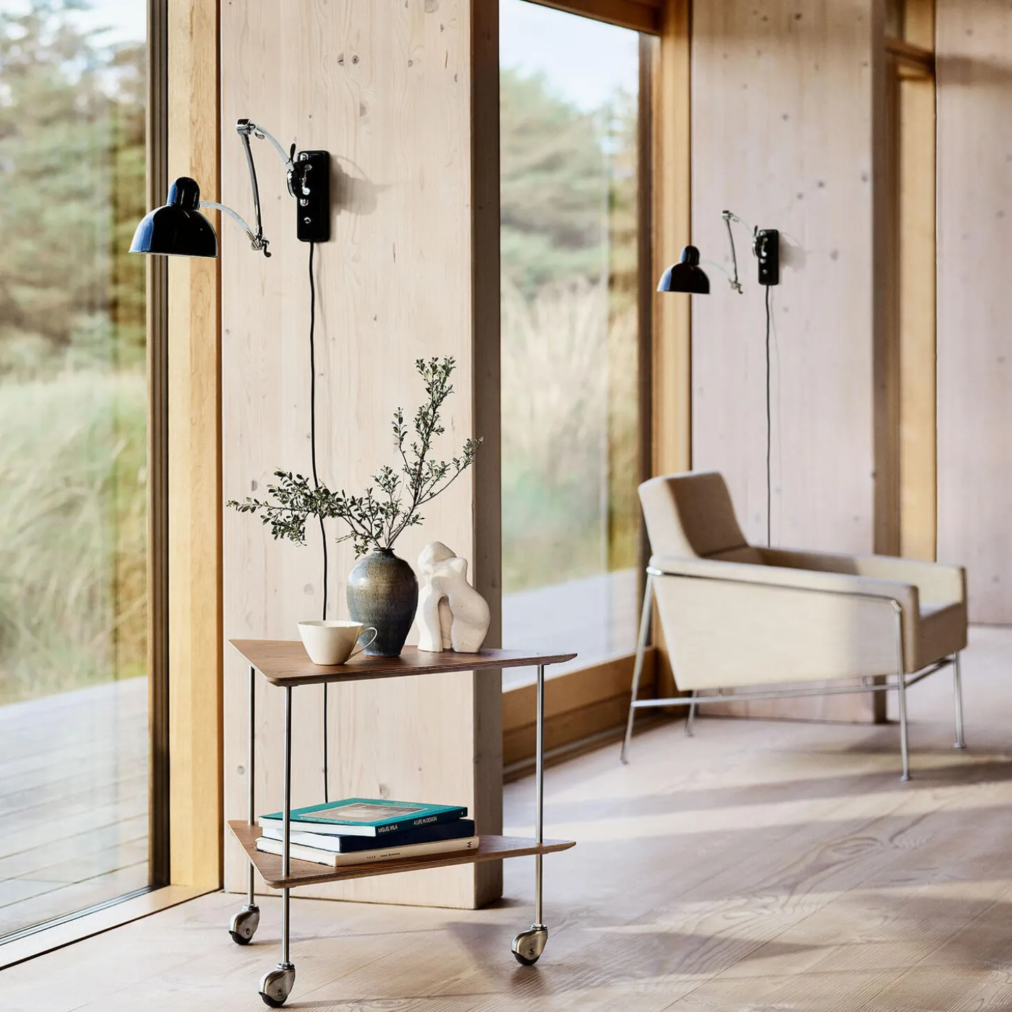 KAISER idell™ 6559-W væglampe, black/chrome