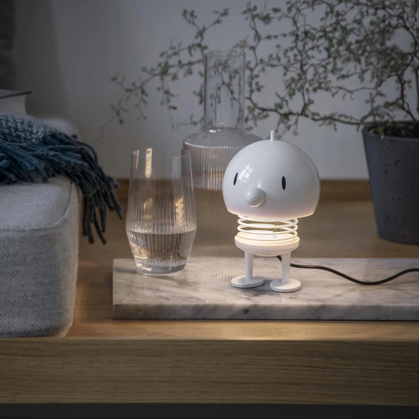 Lamp, white