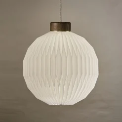 Le Klint 180 pendel med standardskærm, røget eg