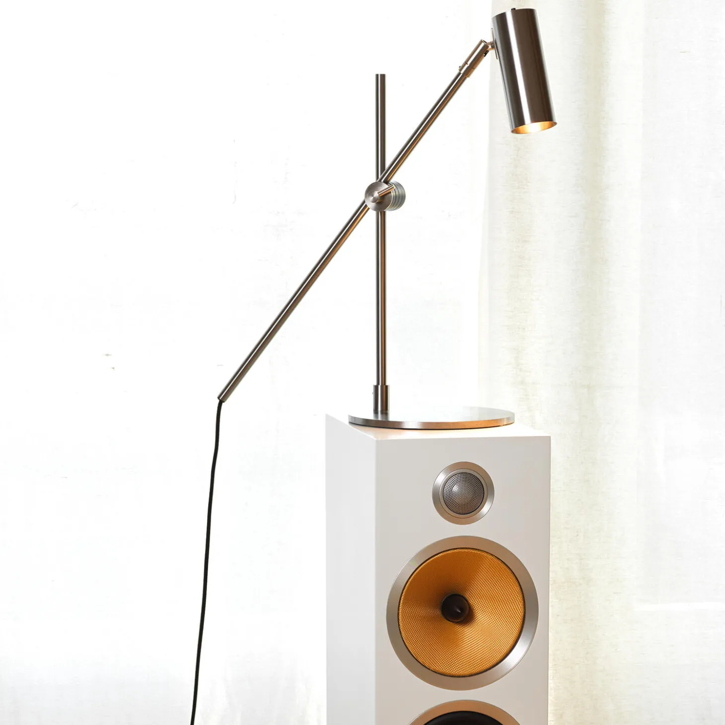 Lektor Desk Lamp, steel
