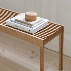 Lightweight Bench, oiled oak