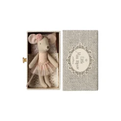 Lillesøster dansemus i daybed, pink