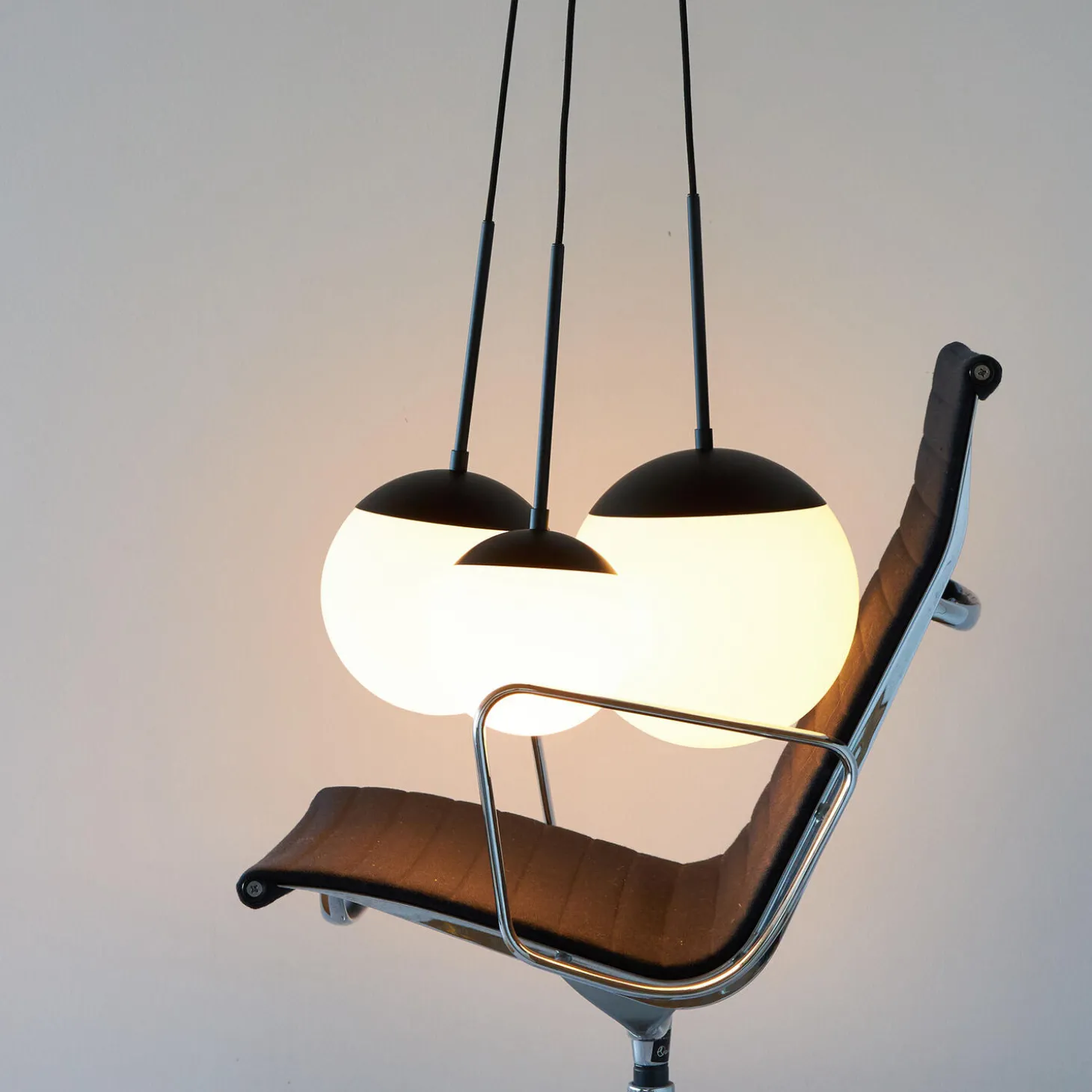 Lord 1 Pendant, black/opal