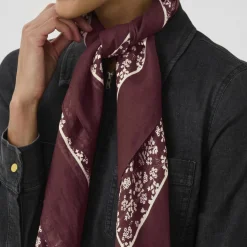 LouiPW Scarf, tawny port mini flower