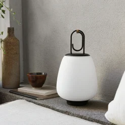 Lucca SC51 transportabel bordlampe, black