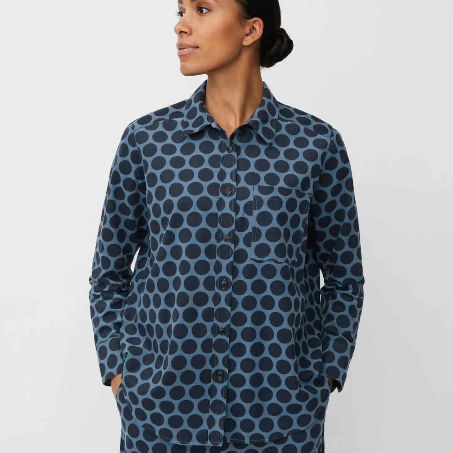 MaIndiba Shirt, navy blazer