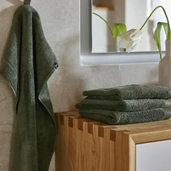 Maxime håndklæde, pine