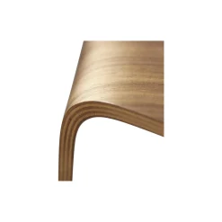 MB70 Skammel, valnød