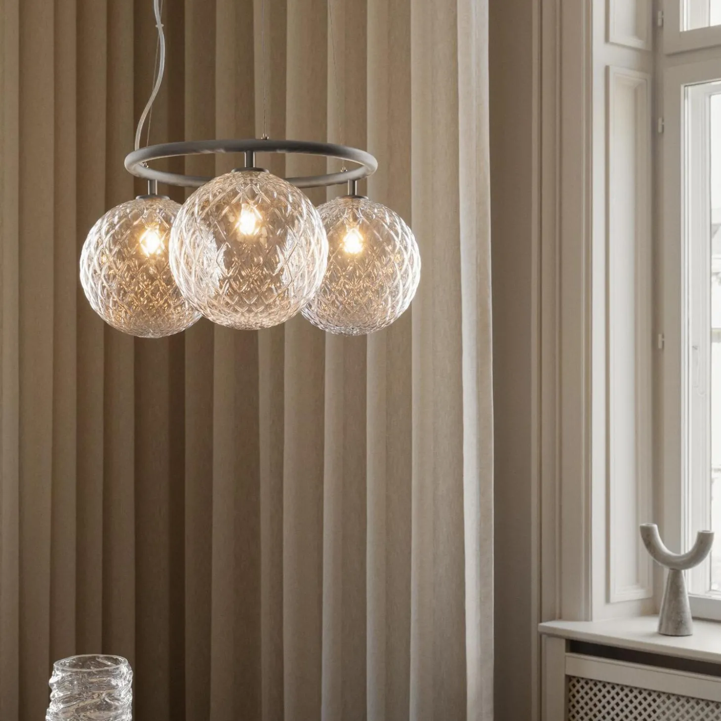 Miira 3 Circular Pendant, rock grey/optic clear
