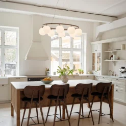 Miira 8 Oval, dark bronze/opal