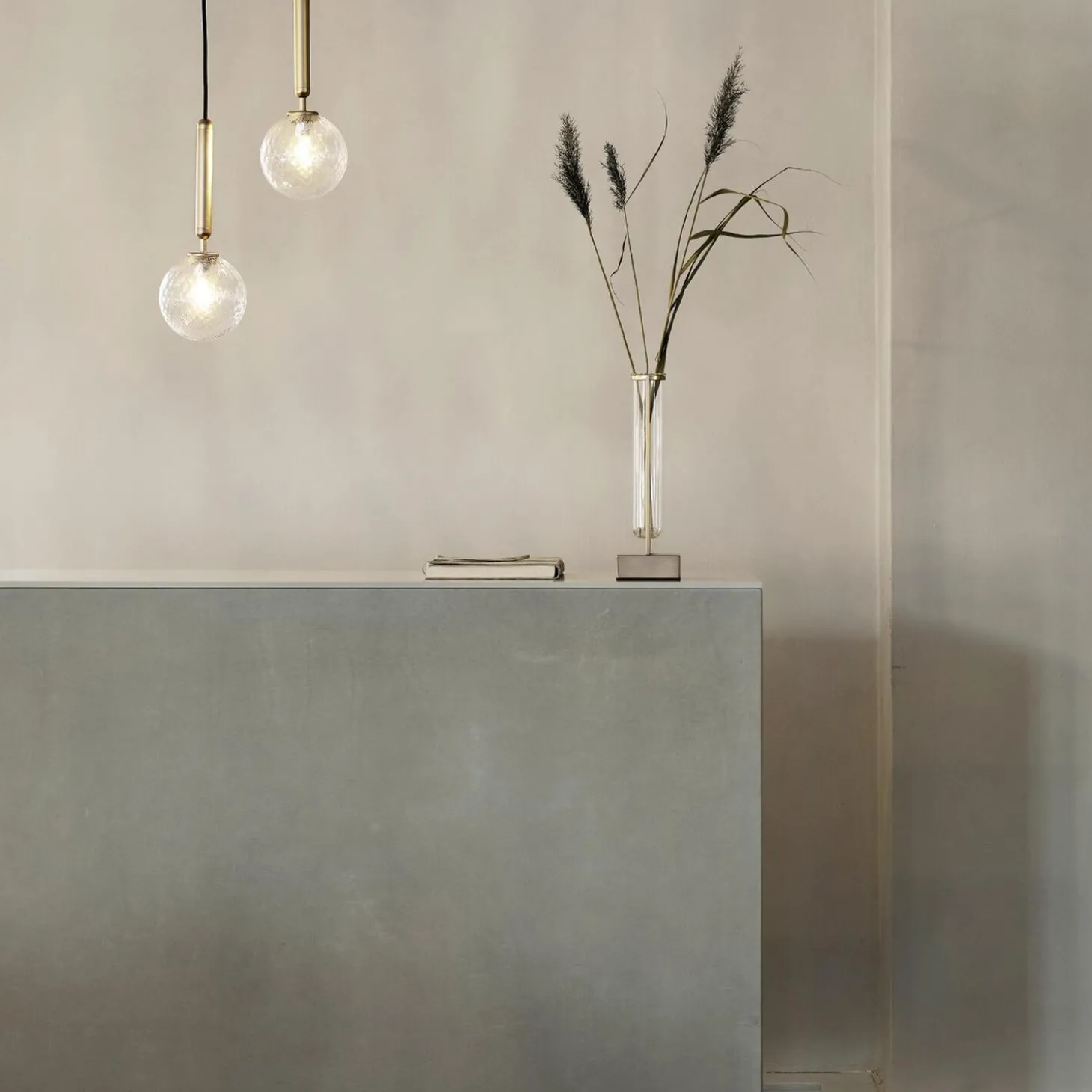 Miira 1 Pendant, brass/optic clear