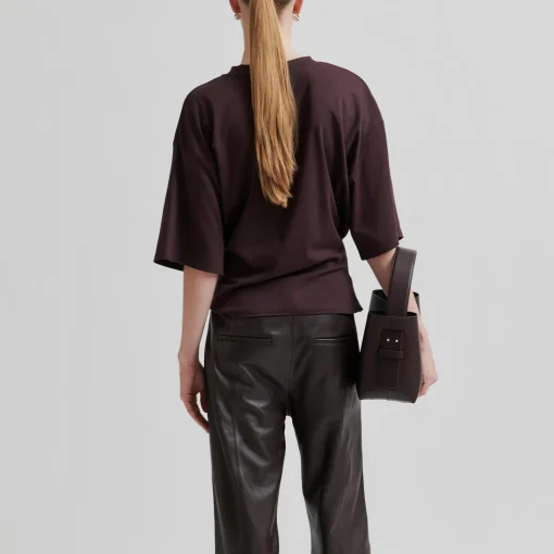 Missouri Tee, chocolate plum